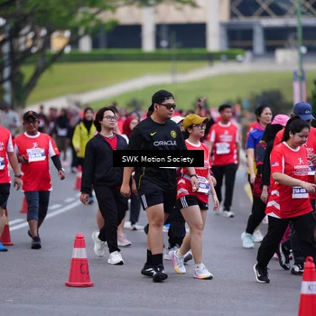 Runner Photo 8060389