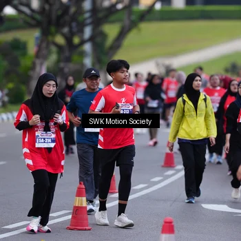 Runner Photo 8060399