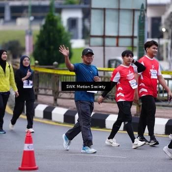 Runner Photo 8060422
