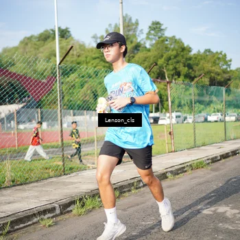 Runner Photo 8060475