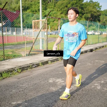 Runner Photo 8060483