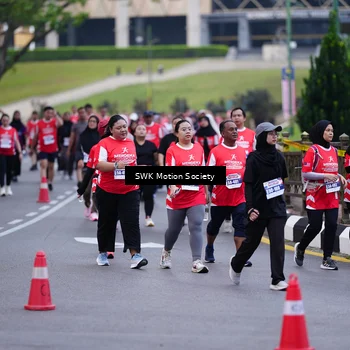 Runner Photo 8060498