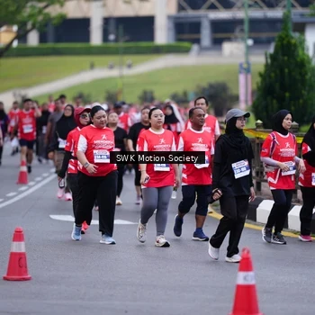Runner Photo 8060513