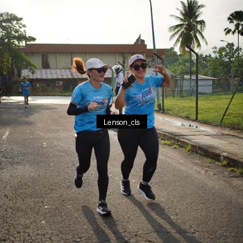 Runner Photo 8060547