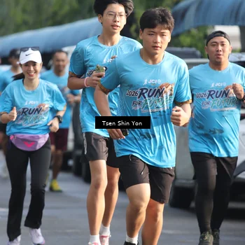 Runner Photo 8060574