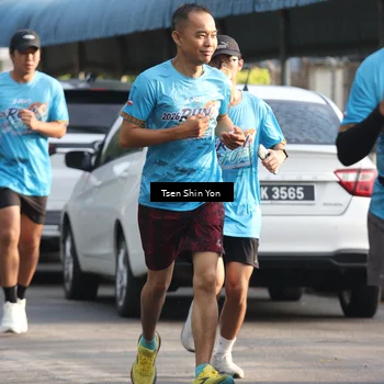 Runner Photo 8060602