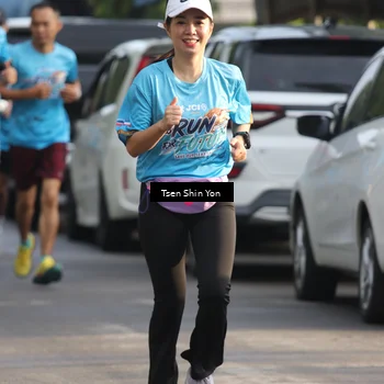 Runner Photo 8060605