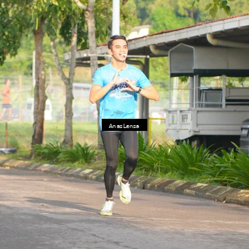 Runner Photo 8060669