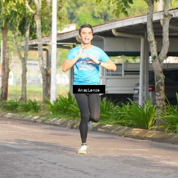 Runner Photo 8060670