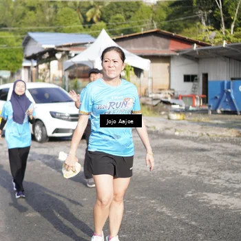 Runner Photo 8060689