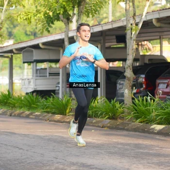 Runner Photo 8060690