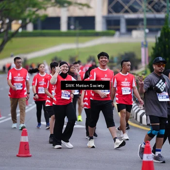 Runner Photo 8060696