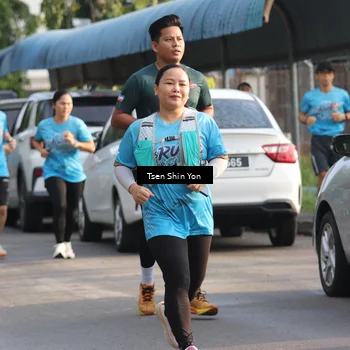 Runner Photo 8060697