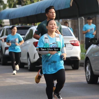 Runner Photo 8060701