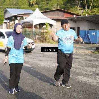 Runner Photo 8060705
