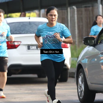 Runner Photo 8060707