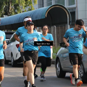 Runner Photo 8060737