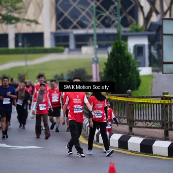 Runner Photo 8060758