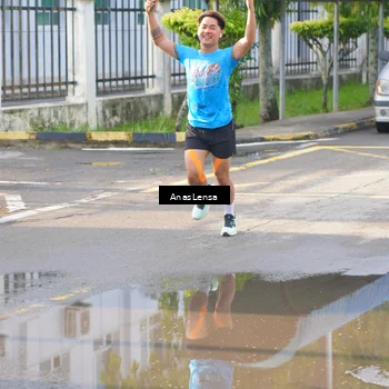 Runner Photo 8060771