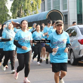 Runner Photo 8060784