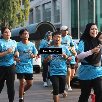 Runner Photo 8060788