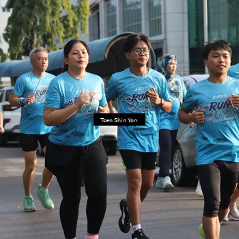 Runner Photo 8060792