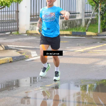 Runner Photo 8060819