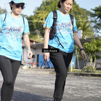 Runner Photo 8060845