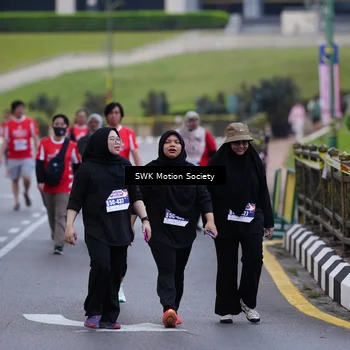 Runner Photo 8060854