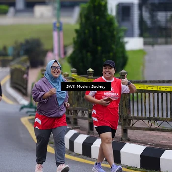 Runner Photo 8060858