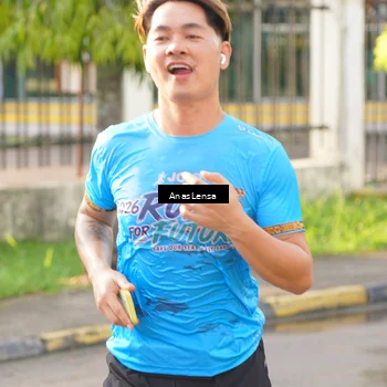 Runner Photo 8060864