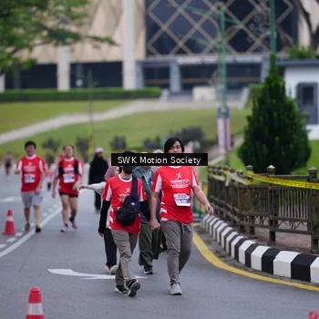 Runner Photo 8060876