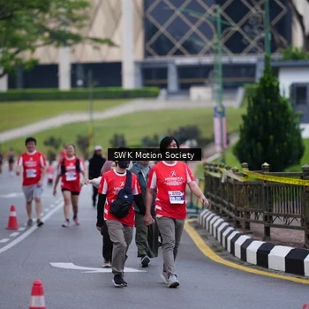 Runner Photo 8060878