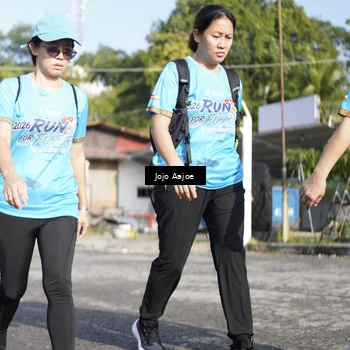 Runner Photo 8060881