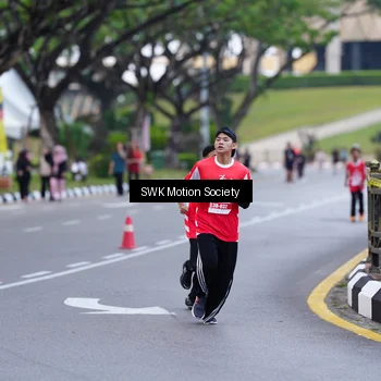 Runner Photo 8060905