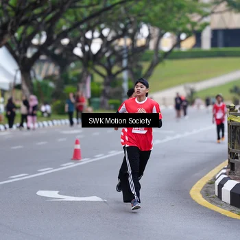 Runner Photo 8060909