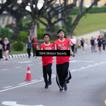 Runner Photo 8060910