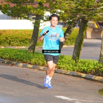 Runner Photo 8060929