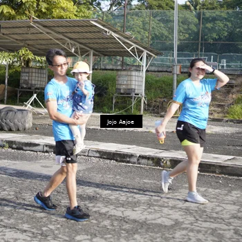 Runner Photo 8060940
