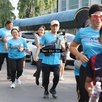 Runner Photo 8060961