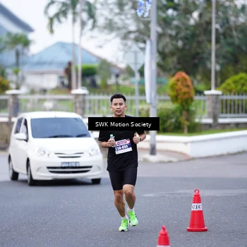 Runner Photo 8060964