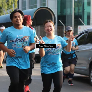 Runner Photo 8060997
