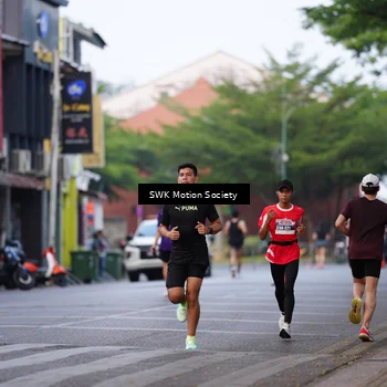 Runner Photo 8060999