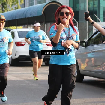 Runner Photo 8061010