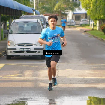 Runner Photo 8061053