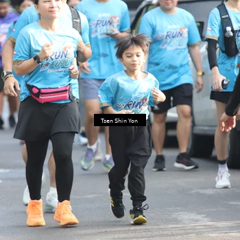 Runner Photo 8061063