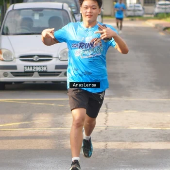 Runner Photo 8061083