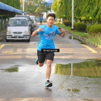 Runner Photo 8061120