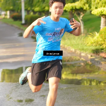 Runner Photo 8061141