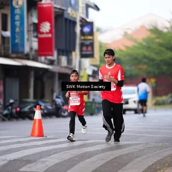Runner Photo 8061158